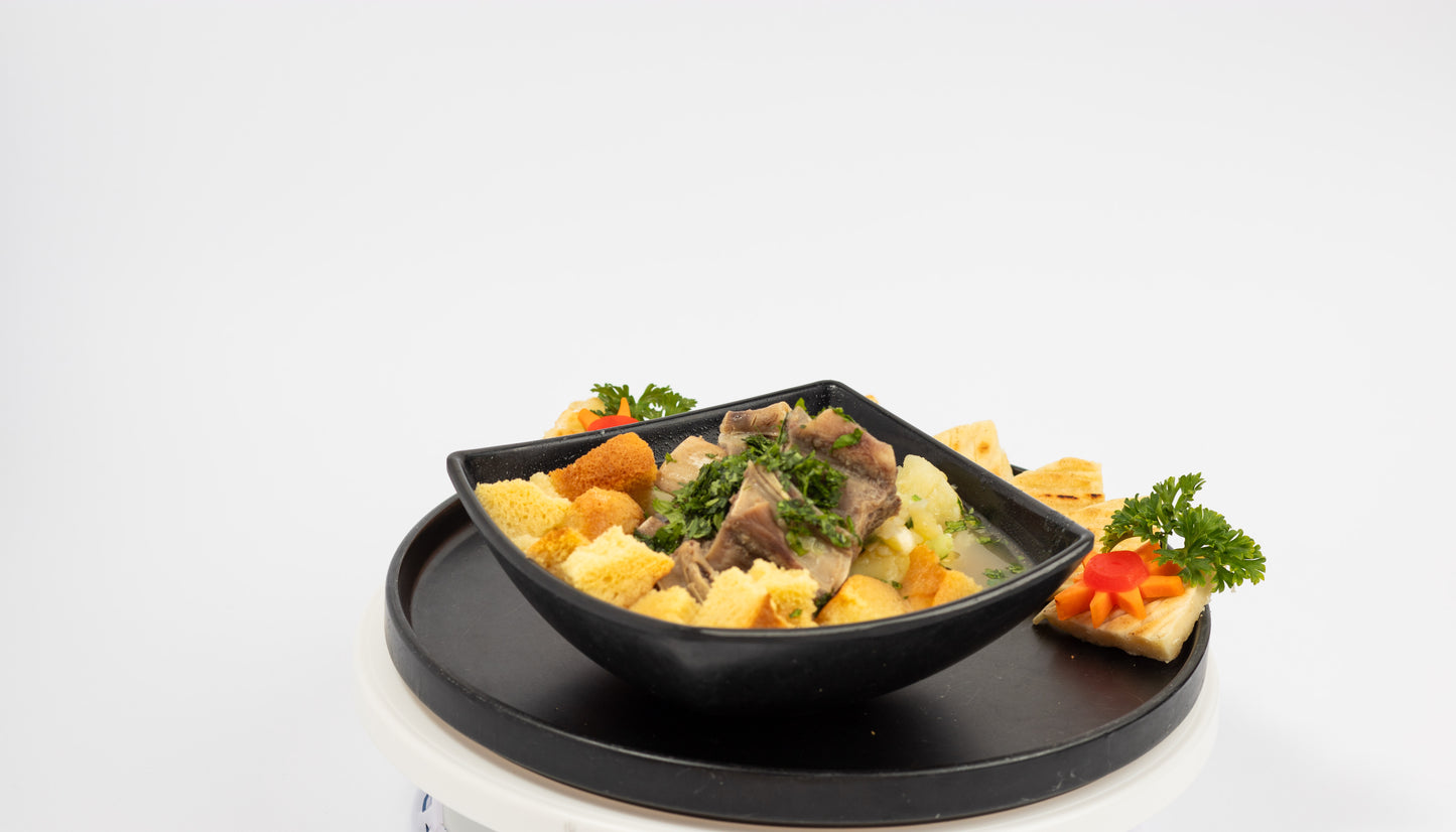 CALDO DE COSTILLA
