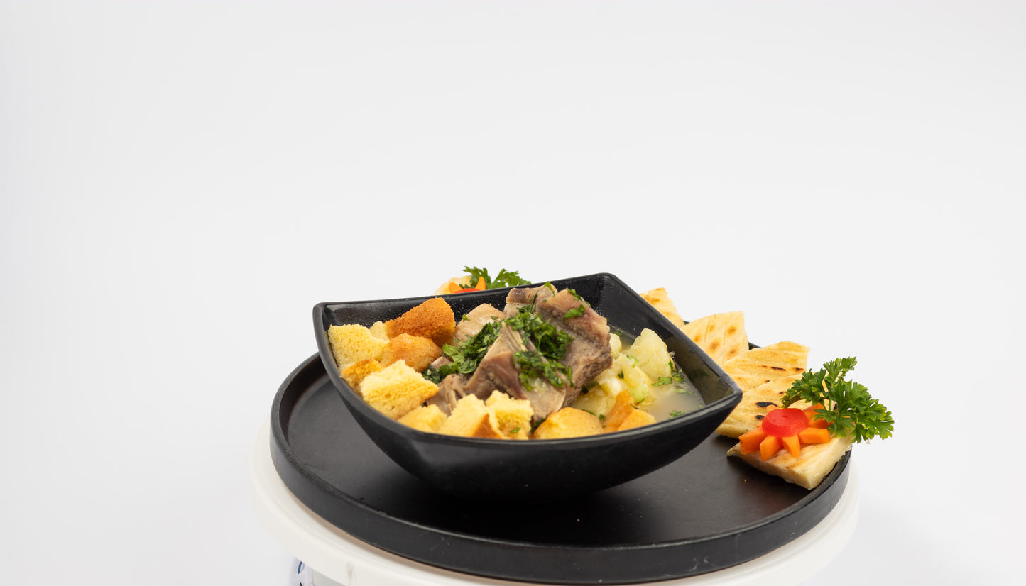 CALDO DE COSTILLA