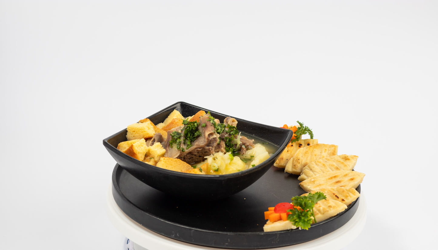 CALDO DE COSTILLA