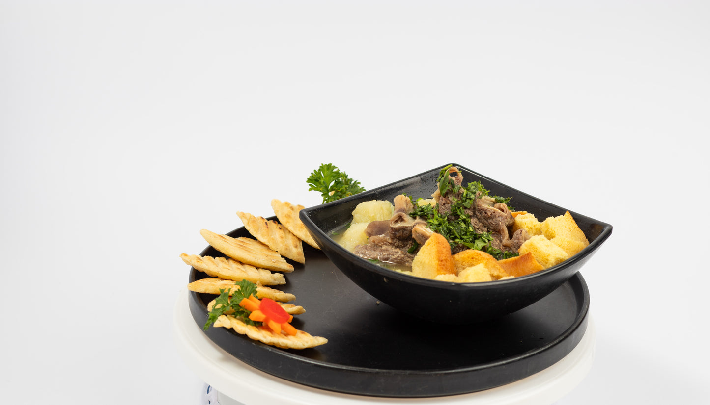 CALDO DE COSTILLA